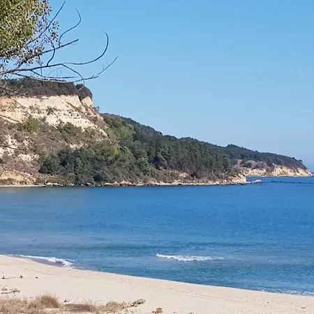 Carolmike Oasis Kamchia Reserve Апартаменты Камчия